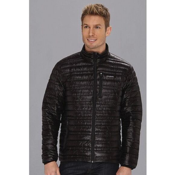 PATAGONIA MEN'S ULTRALIGHT DOWN JACKET size Medium - Picture 1 of 11